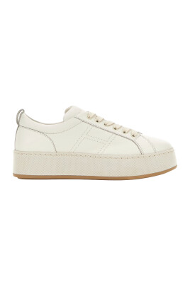 chaussures-plates-beige-style-barca