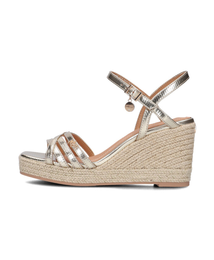 elegante-sandalen-met-trendy-design