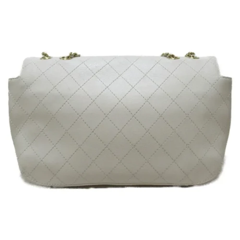 Chanel Vintage Pre-owned Leather crossbody-bags White Dames