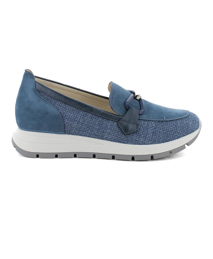 mocassins-en-texture-tissee-avec-style-chic