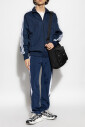 sweatshirt-met-opstaande-kraag