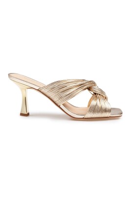 gold-metallic-leather-mule-with-8-5cm-heel