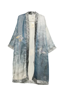 PAX Kimono
