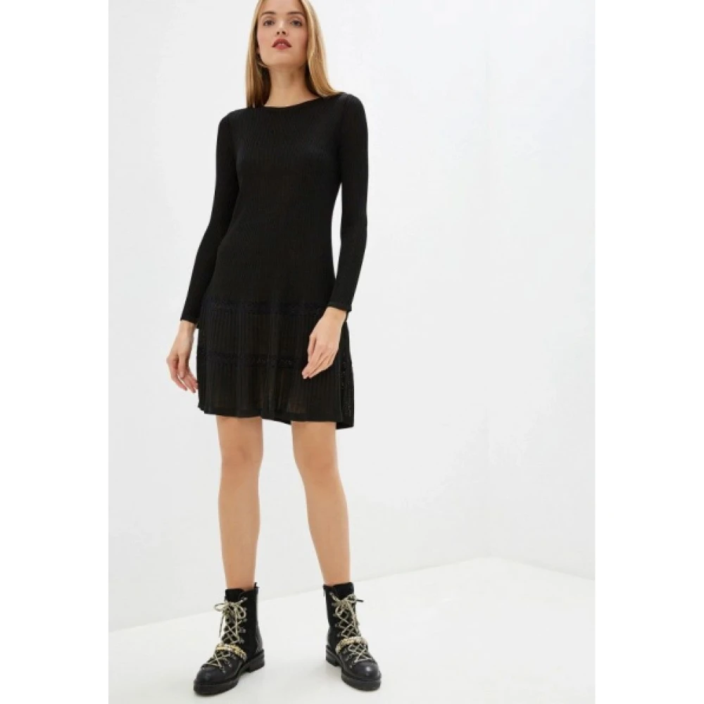 Twinset Zwarte Geribbelde Jurk met Kantdetails Black Dames