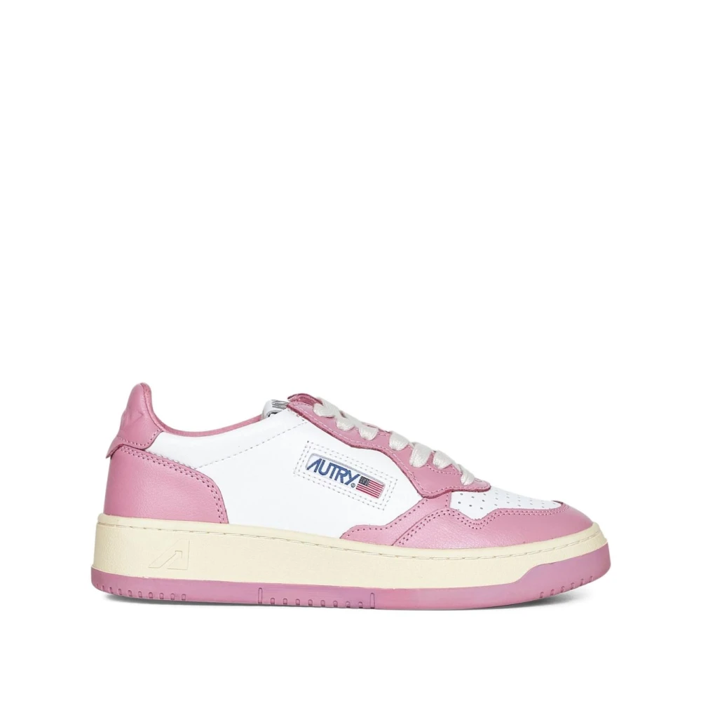 Autry Women's Pink Medalist Low Sneakers