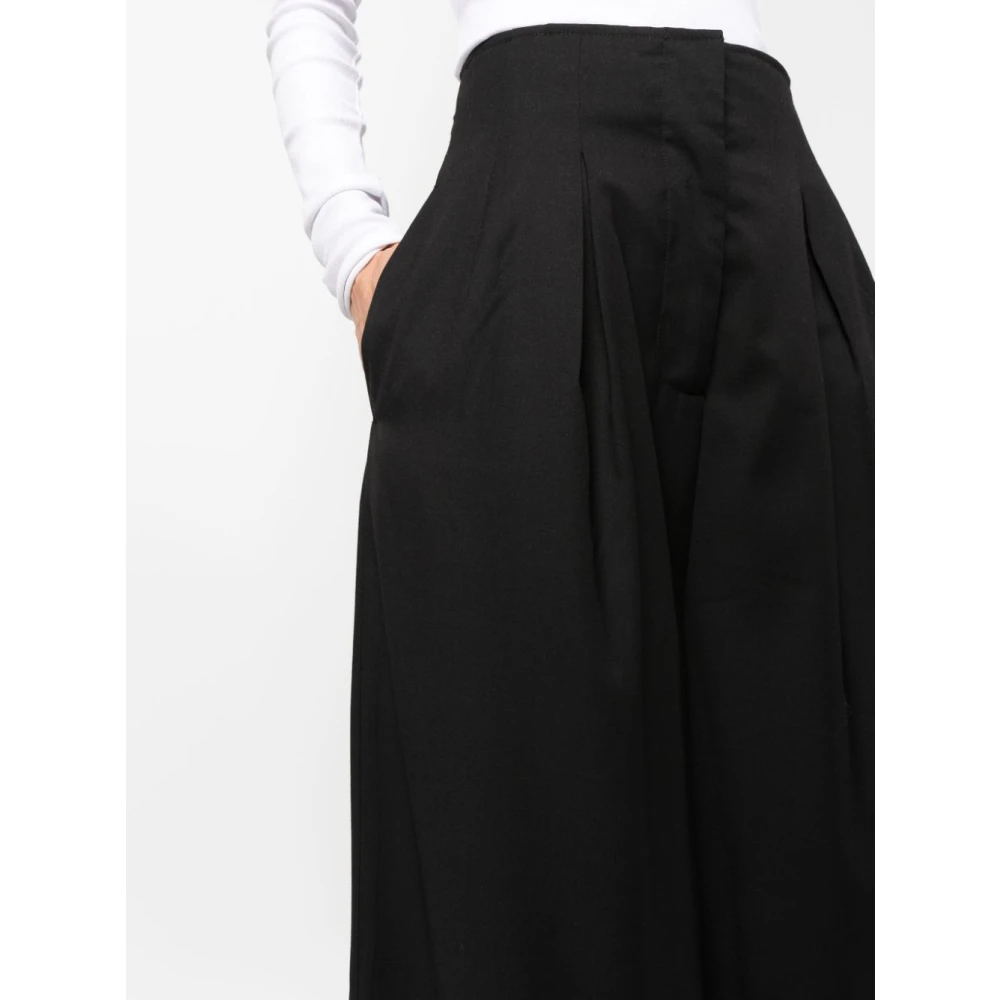Remain Birger Christensen Zwarte Gedrapeerde Broek Black Dames