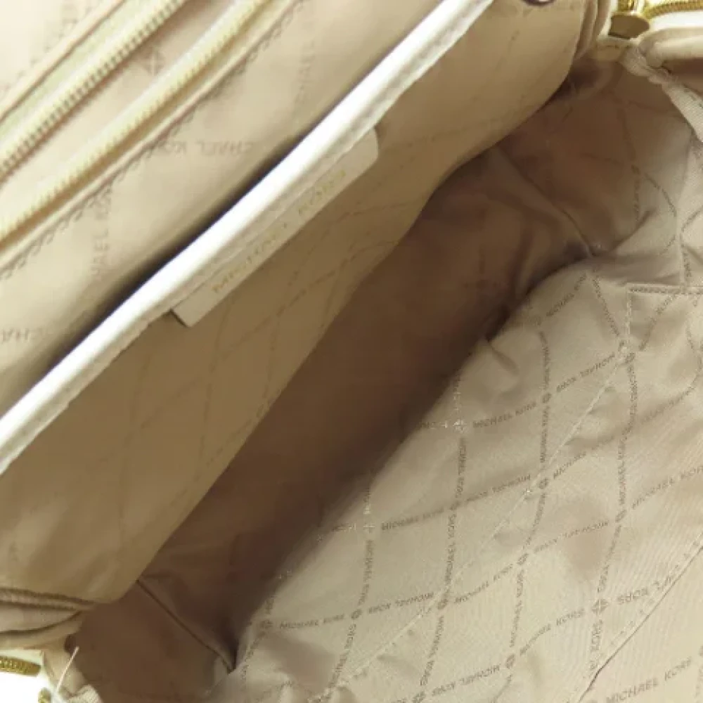 Michael Kors Pre-owned Canvas backpacks White Dames