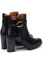 bottine-cloutee-avec-talon-de-9cm