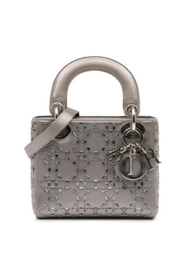pre-owned-satin-dior-vskor