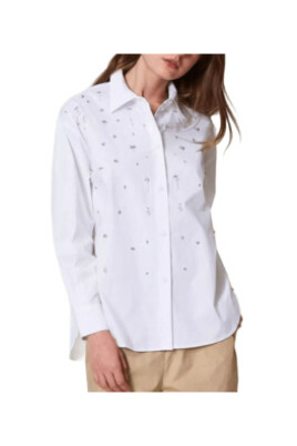 white-shirt-actitude-ss25