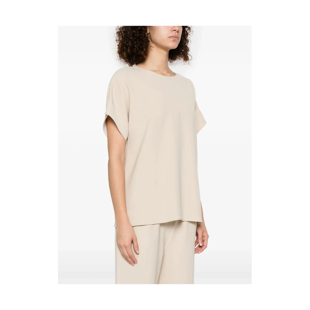 Antonelli Firenze Beige Crew Neck T-shirt met sleutelgatdetail Beige Dames