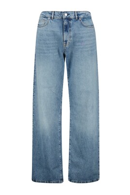 blue-wide-jeans-doina