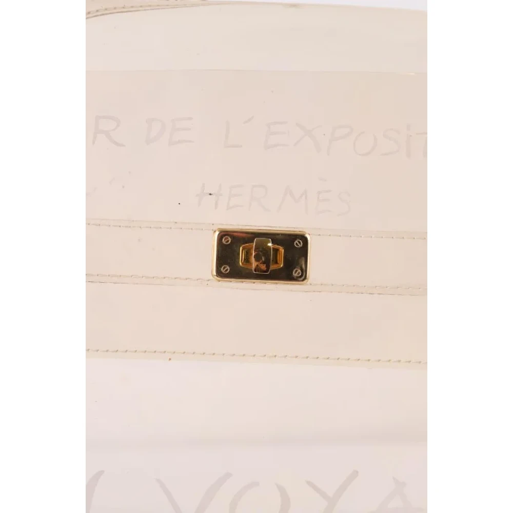 Hermès Vintage Pre-owned Vinyl handbags Beige Dames