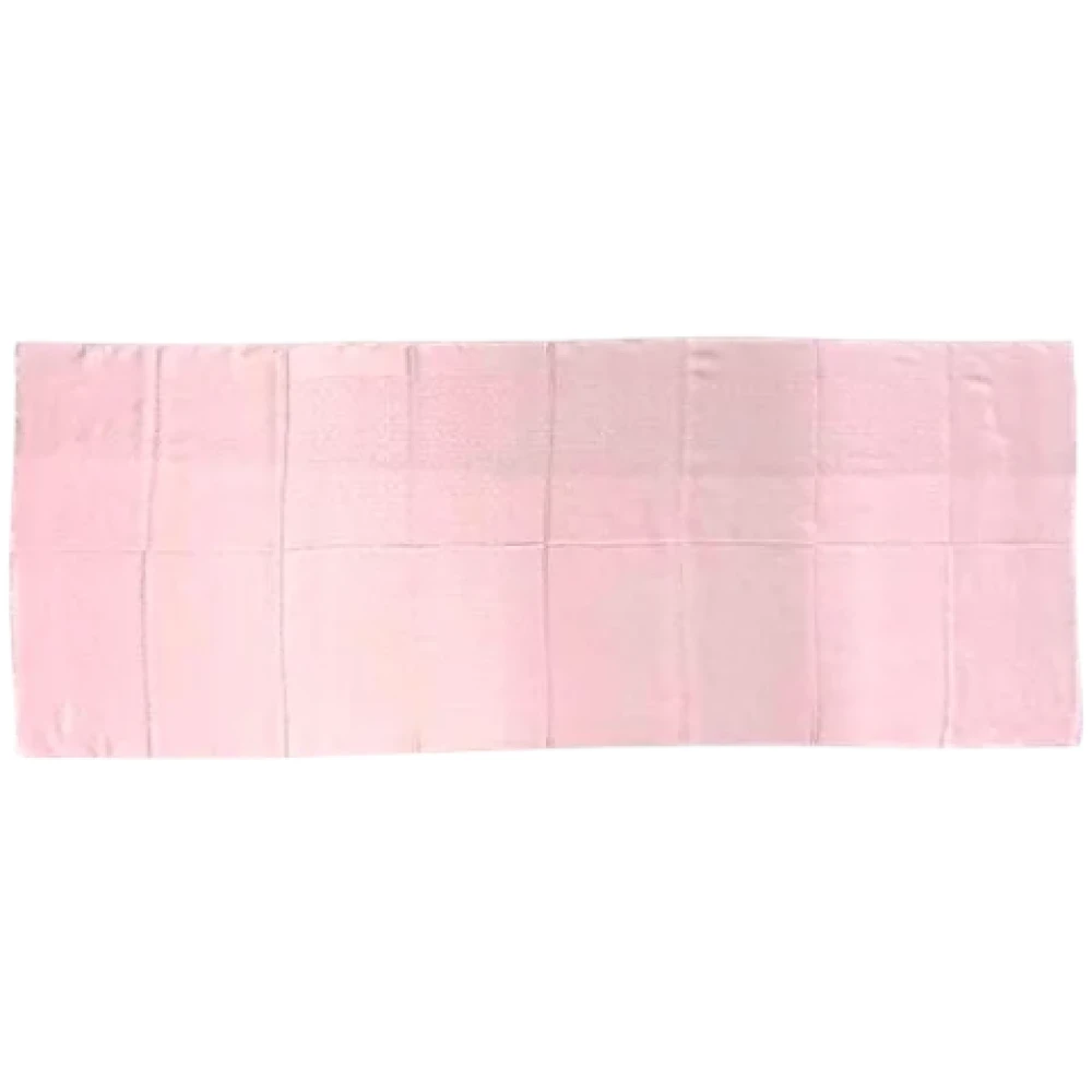 Salvatore Ferragamo Pre-owned Silk scarves Pink Dames