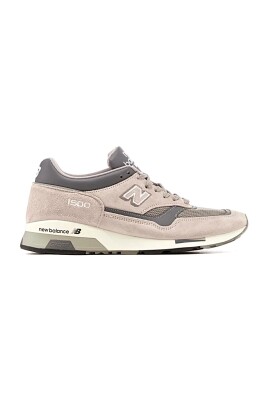 stylish-sneakers-for-everyday-wear