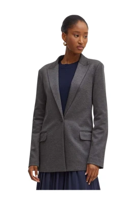 Lathan Blazer