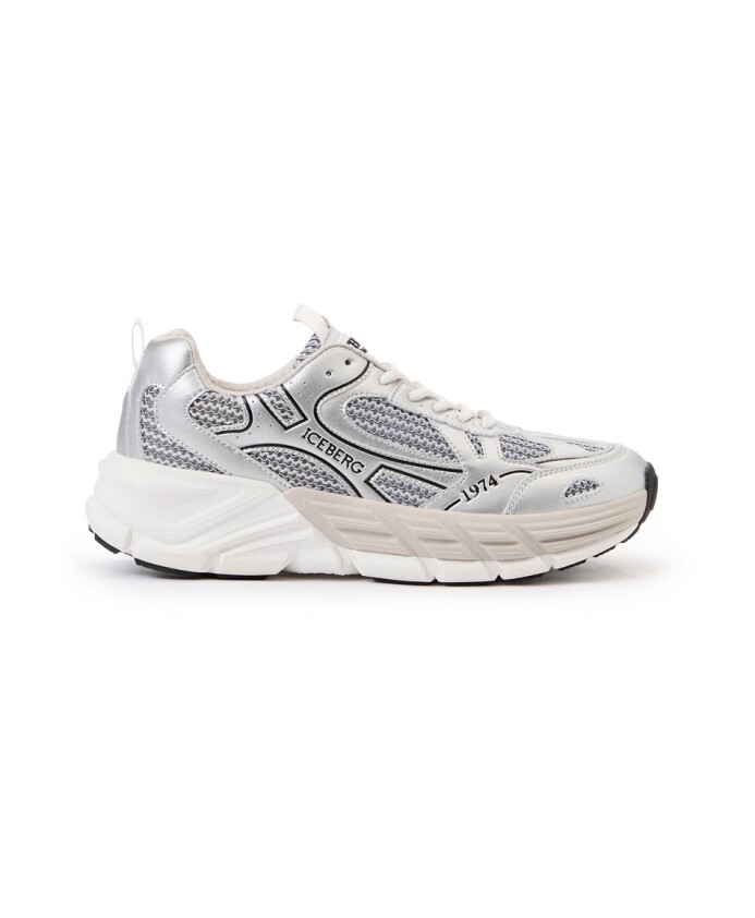 icb-one-baskets-en-version-chaussette