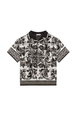 kids-black-shirts