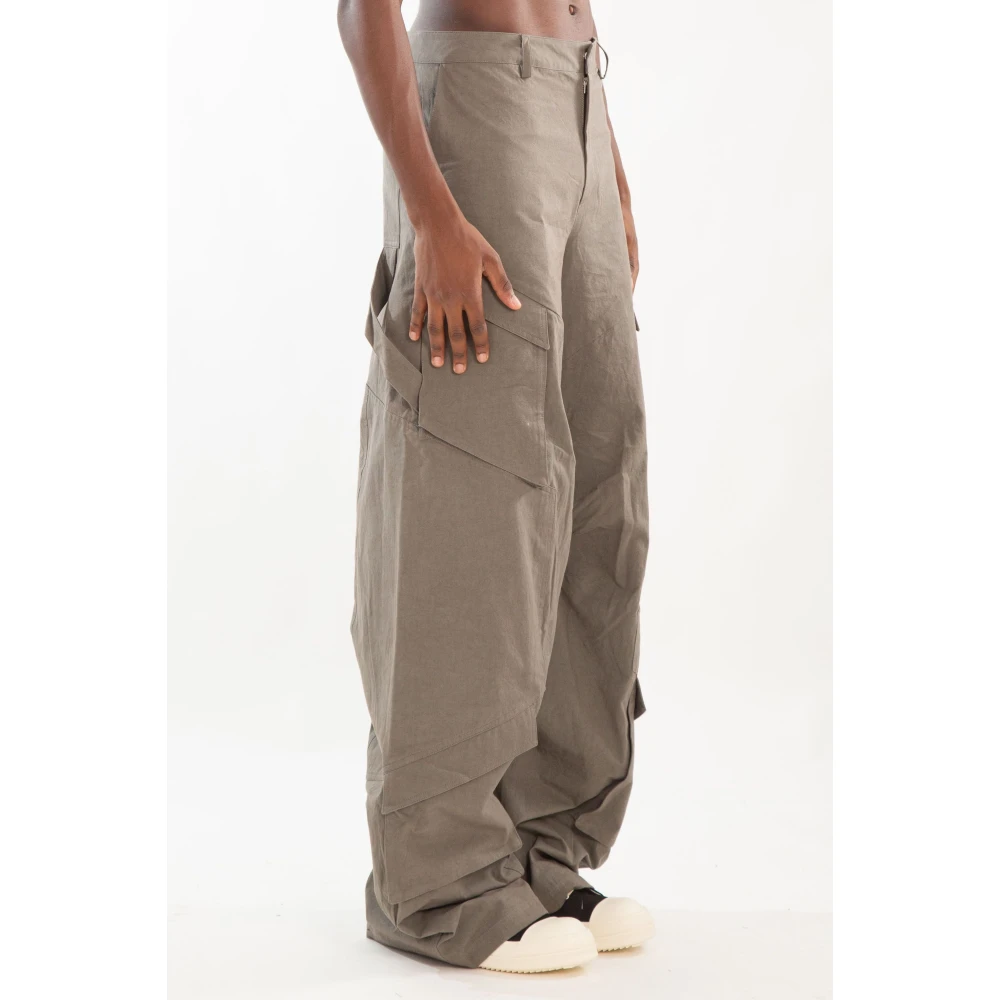 Heliot Emil Wijde Cargo Broek in Stoffig Groen Beige Heren