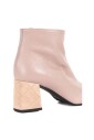 beige-heeled-boots
