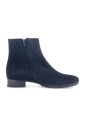bottines-en-daim-elegantes