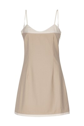 chic-contrast-mini-dress