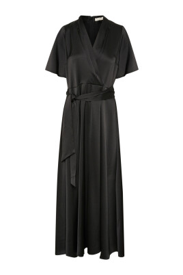 elegant-black-long-dress-with-flounce-sleeves
