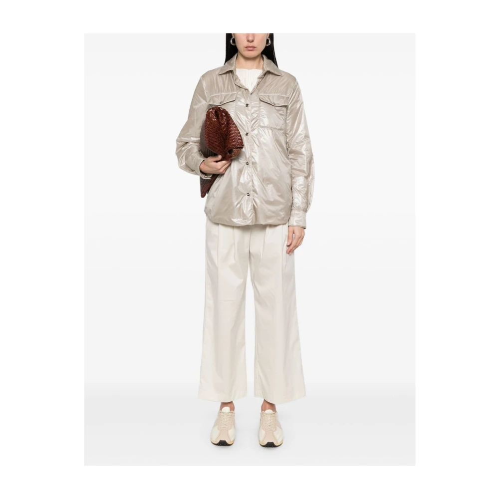 Herno Roomkleurige Jassen voor Stijlvolle Outfits Beige Dames