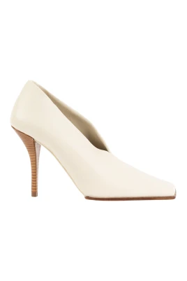 Pumps 90