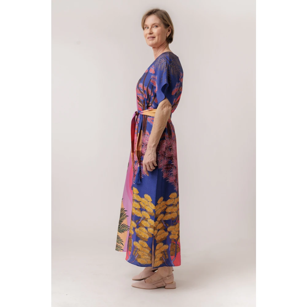 closed Woestijn Maxi Jurk met V-Hals Multicolor Dames