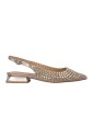details-des-chaussures-plates