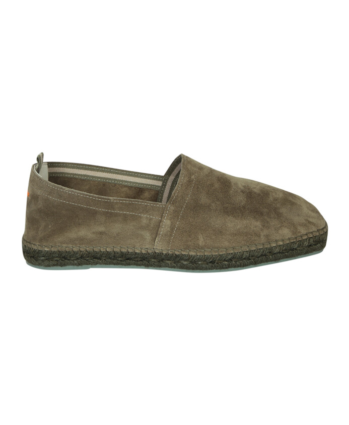 green-espadrilles-trendy-style-shoes