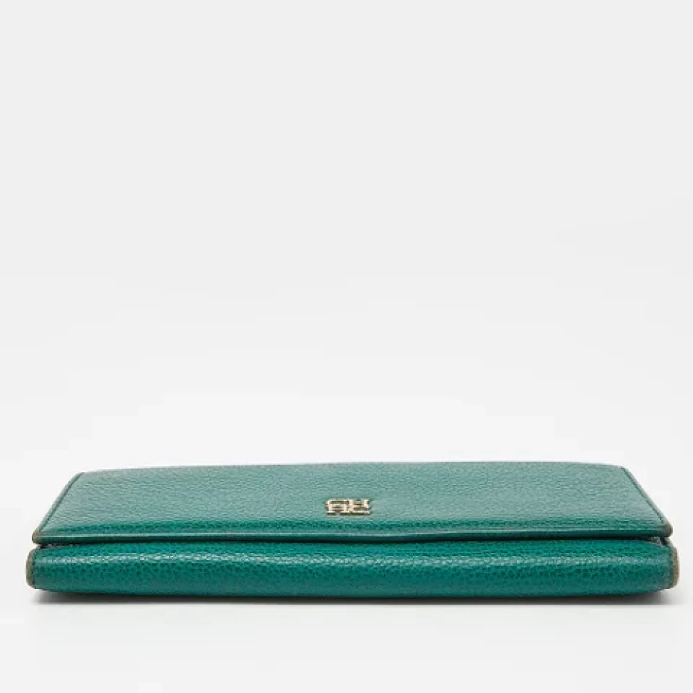 Carolina Herrera Pre-owned Leather wallets Green Dames