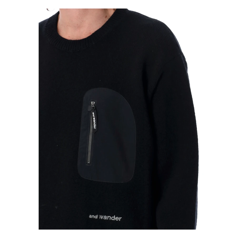 And Wander Zwarte Gebreide Trui Sweater Aw24 Black Heren