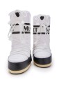 bottes-d-hiver-emblematiques-en-nylon