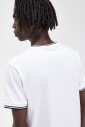 white-cotton-t-shirt