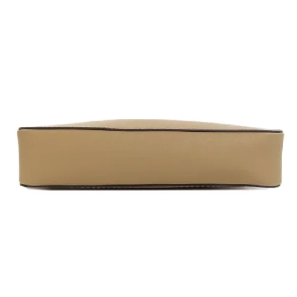Michael Kors Pre-owned Plastic shoulder-bags Beige Dames