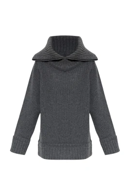 Sweater med vid krage