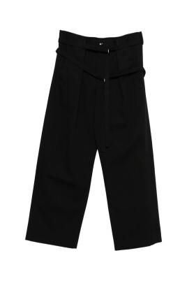 noir-plisse-devant-ceinture-a-nouer