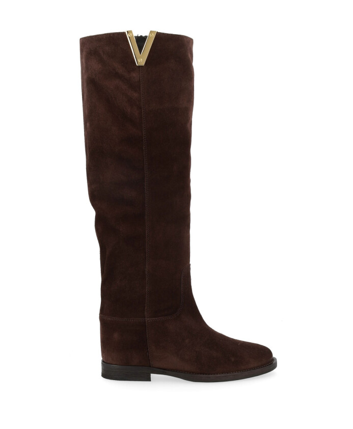 high-boots