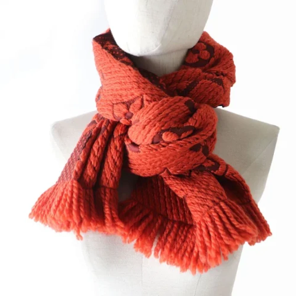 Louis Vuitton Vintage Pre-owned Wool scarves Orange Dames