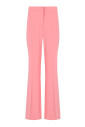 pantalon-evase-avec-un-design-elegant