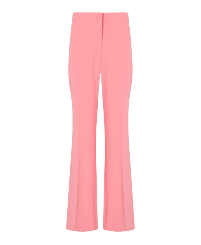 pantalon-evase-avec-un-design-elegant