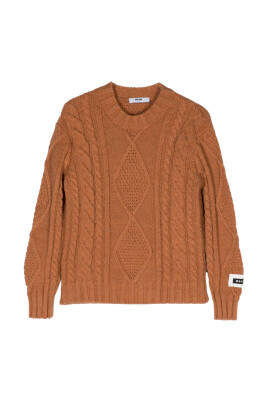 pull-en-maille-torsadee