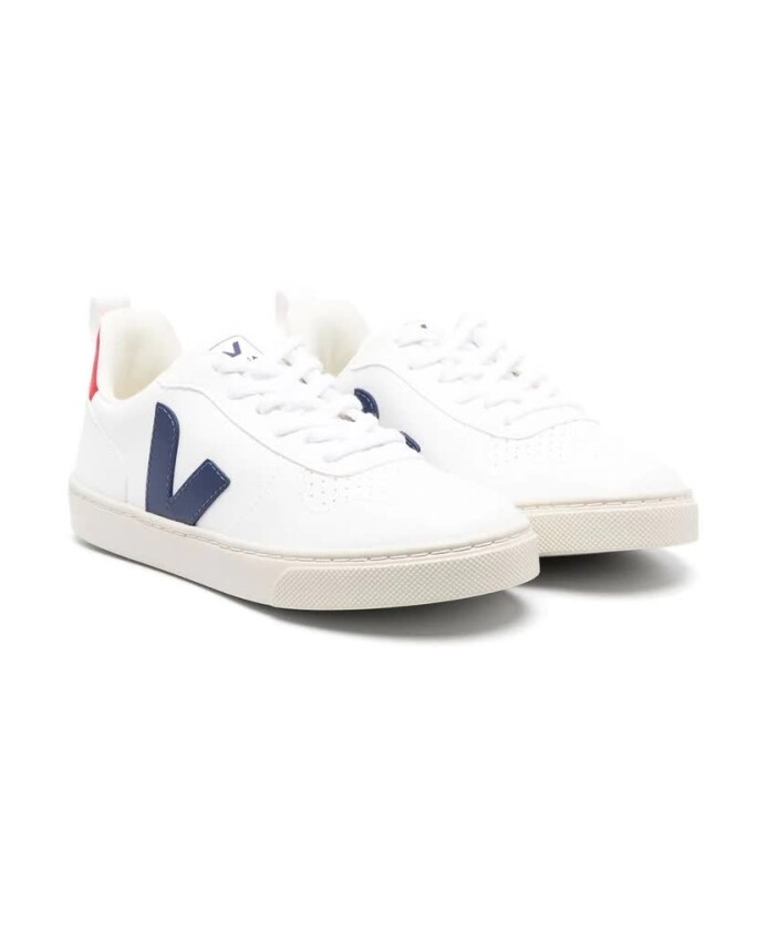 eco-friendly-white-v-10-sneakers