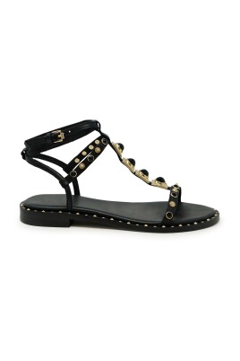 black-leather-ballerina-sandals