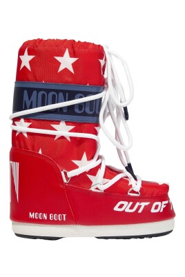 retro-biker-stars-snow-boots