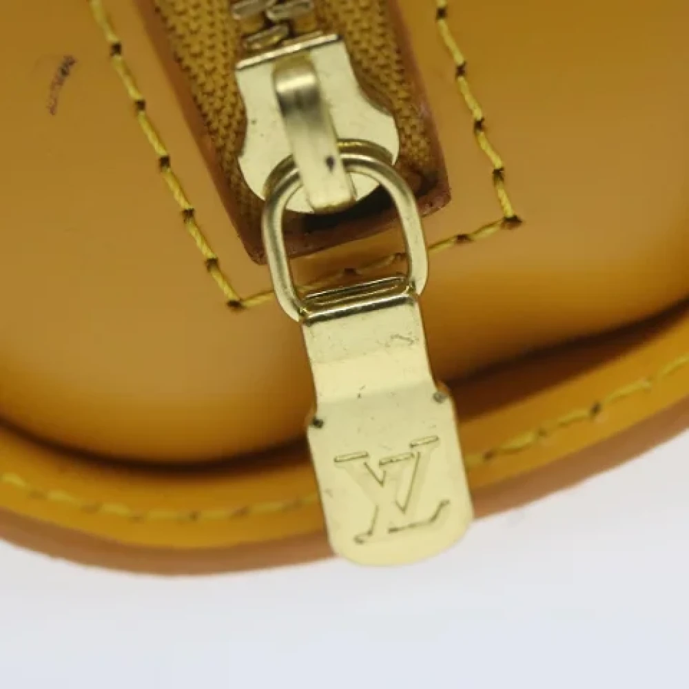 Louis Vuitton Vintage Pre-owned Leather pouches Yellow Dames