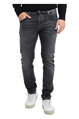 Breckbeat Jeans