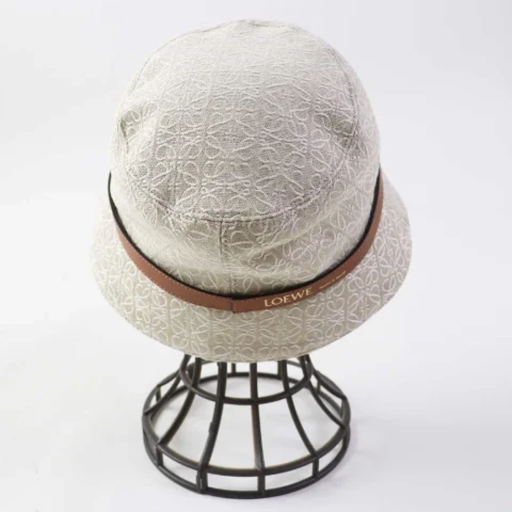 Loewe Pre-owned Cotton hats Beige Dames